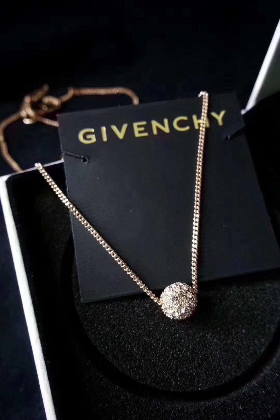 9694givenchy 纪梵希转运珠 火球水晶项链