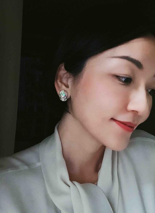 CHIC系列 18K镶鲍鱼贝 耳钉 商品图2