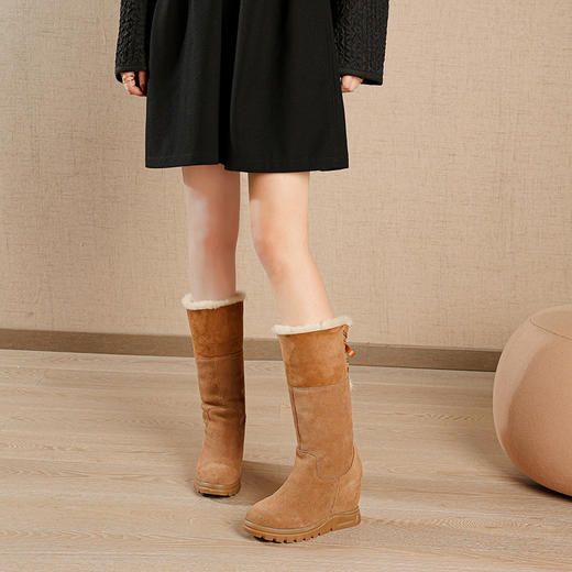 OLD 67ddd羊皮毛一体中筒加厚冬季加绒防滑棉鞋 商品图3