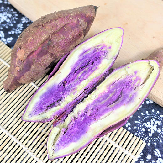 【一口惊艳】一点红香薯 粉糯香甜 新鲜现挖 惊艳你的冰淇淋番薯 新鲜每一口 商品图0