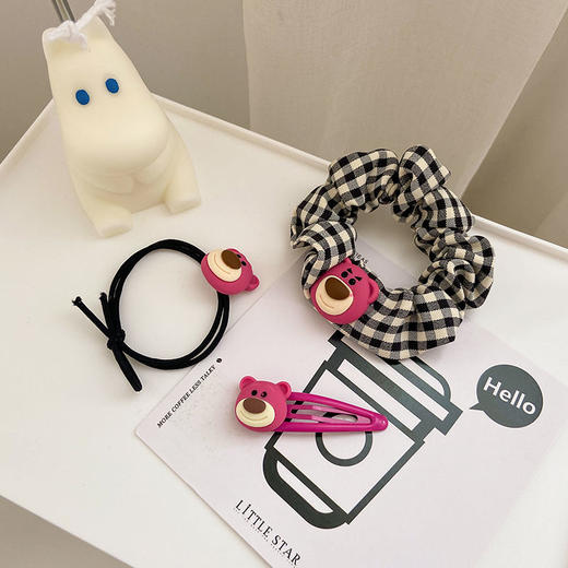 立体小熊发箍可爱大肠发圈甜美发饰洗脸头箍卡通草莓熊羊羔毛发夹 商品图8
