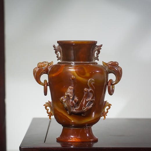 清 玛瑙活环龙纹赏瓶 商品图0