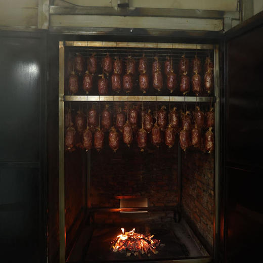 森林跑山猪大火腿，鲜肉制作，含95的猪精肉，古法大熏大火腿 500g  2根普通装/4根礼盒装 商品图2