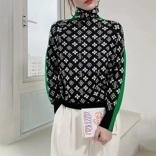 RWQ6613 2021秋冬新款复古洋气显瘦内搭撞色提花堆堆领打底衫毛衣女装 商品图1