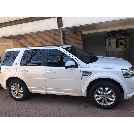 路虎 神行者2 2.0T Si4 HSE汽油版 【长租-北京】 商品图2