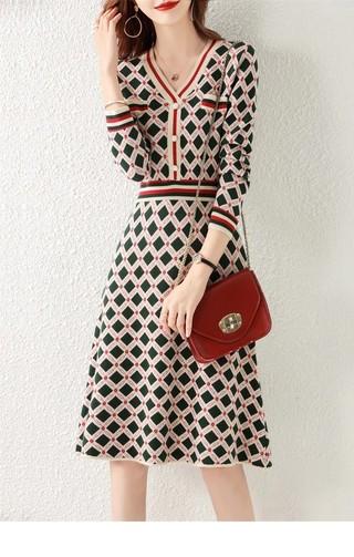 女V领菱格拼接连衣裙 商品图0