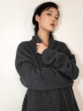 女士2021新款羊毛混纺三股加厚鼓波浴袍式针织开衫