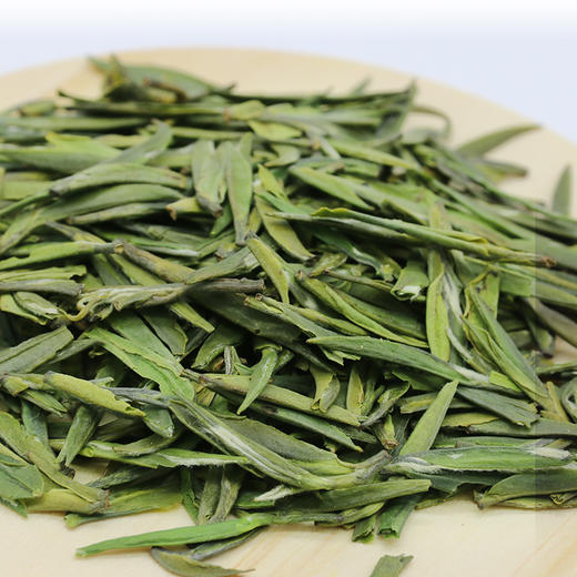 2025明前采摘 鸣龙悦享特级雀舌51g（3g*17） 商品图3