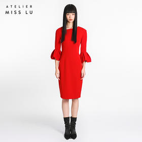 【Madeline 】红色钟形袖肩部挖剪连身裙/ 0000204