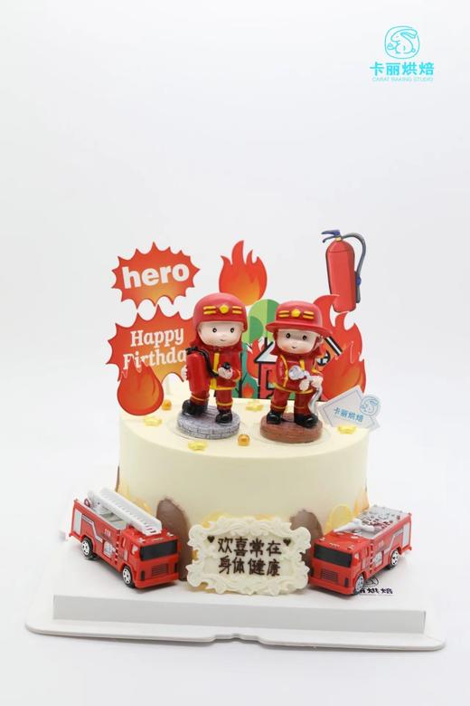 消防员车车蛋糕 商品图0