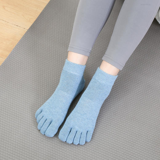 《15送1》HaWaTa华威特五指瑜伽袜硅胶防滑瑜伽袜普拉提瑜伽袜（裹脚踝） 商品图5