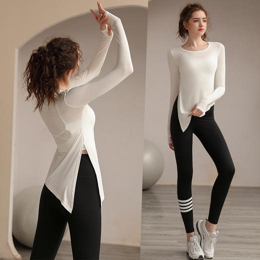 网红款 | 2021款专业瑜伽服时尚健身户外高端气质跑步运动套装女显瘦健身服三件套 商品图0