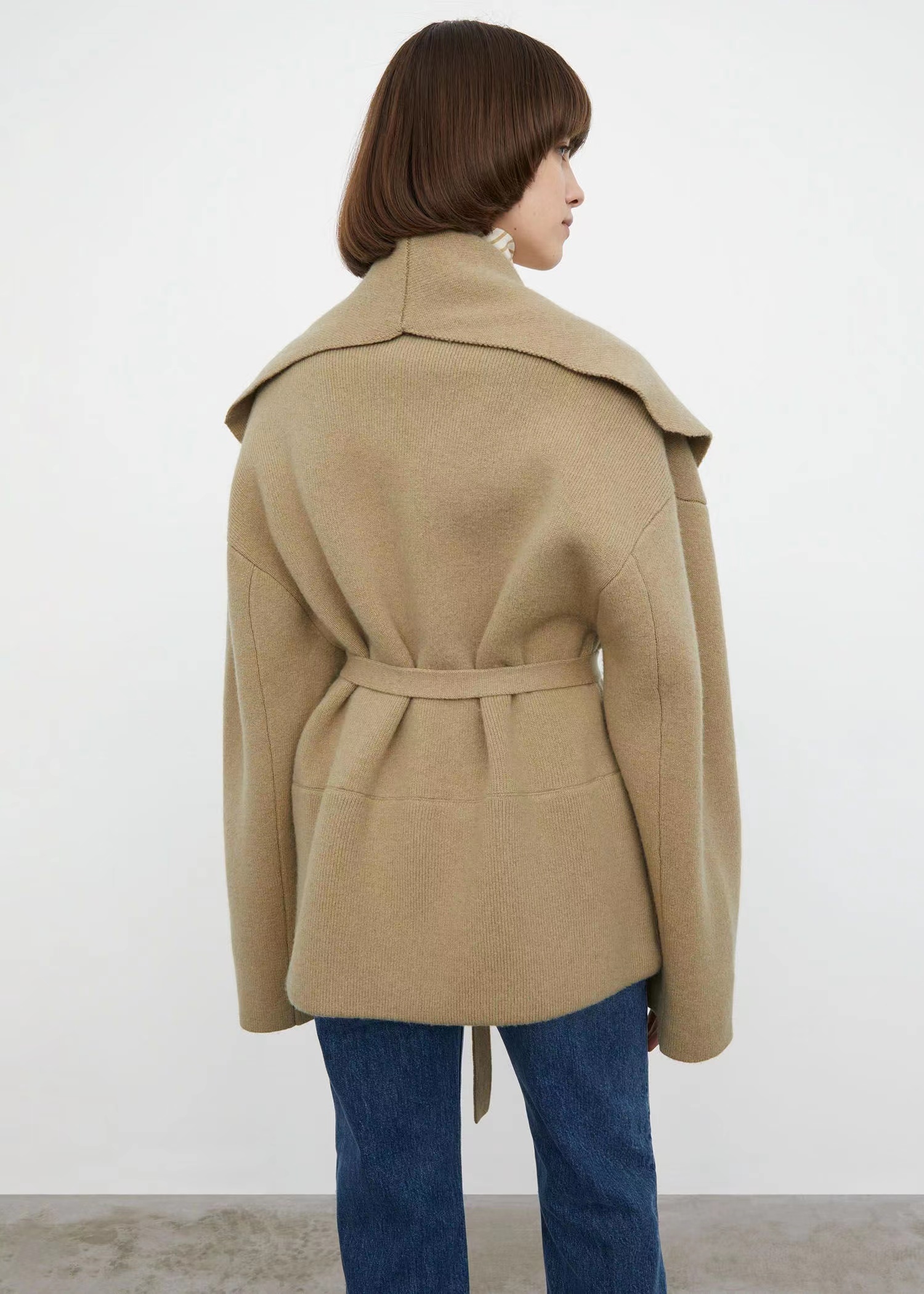 toteme 22ps 卡其色鲸尾领羊毛开衫外套