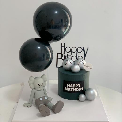 kaws公仔玩偶 · 奶油蛋糕【此款深色奶油部分会染色，介意勿拍】 商品图1