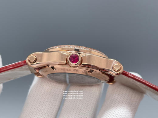 原单品质，新品，自1993年HappySport推出以来，就与女性朋友结下不解之缘。萧邦品牌设计总监曾这样说过：「HappySport是珠宝工艺与制表工艺相结合的成果 商品图1