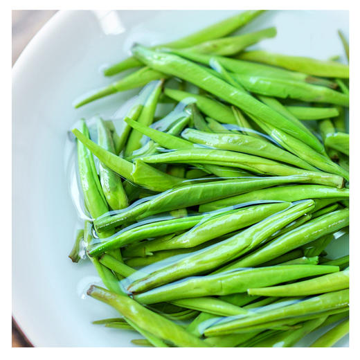 2025明前采摘 鸣龙悦享特级雀舌51g（3g*17） 商品图2