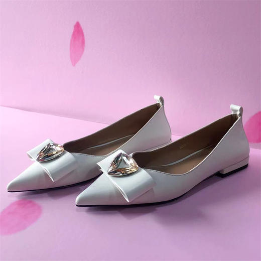 IUIU SECOND 春夏简约浅口单鞋羊皮尖头平底单鞋 商品图4