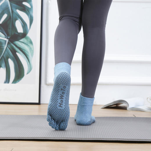 《15送1》HaWaTa华威特五指瑜伽袜硅胶防滑瑜伽袜普拉提瑜伽袜（裹脚踝） 商品图4