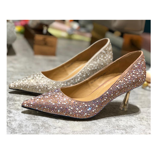 IUIU SECOND 尖头珍珠水钻高跟鞋婚鞋宴会单鞋 商品图4