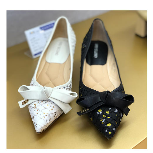 IUIU SECOND 春夏鱼皮蝴蝶结浅口单鞋 商品图0