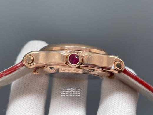 原单品质，新品，自1993年HappySport推出以来，就与女性朋友结下不解之缘。萧邦品牌设计总监曾这样说过：「HappySport是珠宝工艺与制表工艺相结合的成果 商品图2