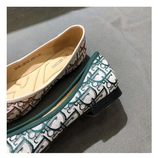 IUIU SECOND 春夏字母提花尖头舒软平底单鞋 商品图2