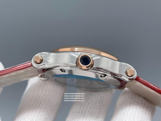 原单品质，新品，自1993年HappySport推出以来，就与女性朋友结下不解之缘。萧邦品牌设计总监曾这样说过：「HappySport是珠宝工艺与制表工艺相结合的成果 商品图4