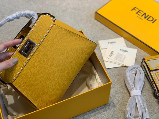 FD peekaboo. 
手缝蜡线小猫🐱 商品图3