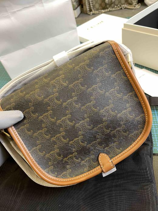 Celine老花马鞍包（原厂皮）
限时🉐️ 商品图4
