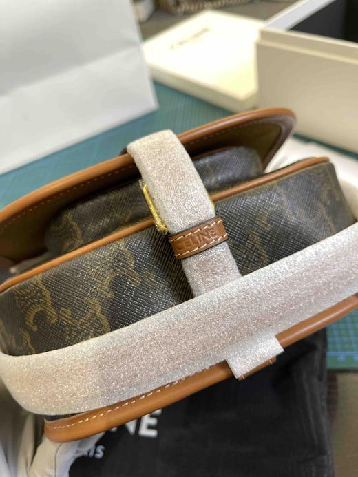 Celine老花马鞍包（原厂皮）
限时🉐️ 商品图3