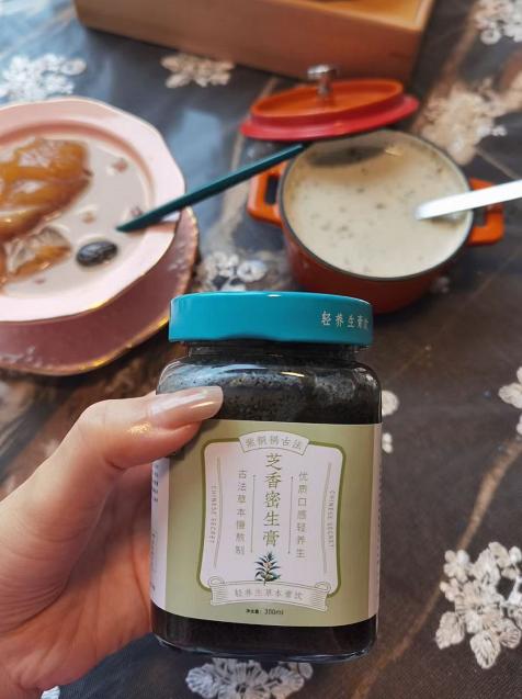 芝香密生膏 拯救脱发危机 养发固发 预防白发 300ml/罐 商品图6