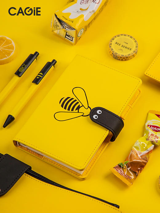 卡杰可爱少女心方格子手账本日记本笔记本子网格创意便携随身小记事本小学生简约文艺精致网红女手帐本ins风蜂靡我心系列A6/A5 商品图0