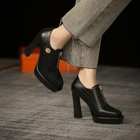 圆头粗高跟鞋，金属铆钉窝窝鞋水台单鞋NWS-N9132