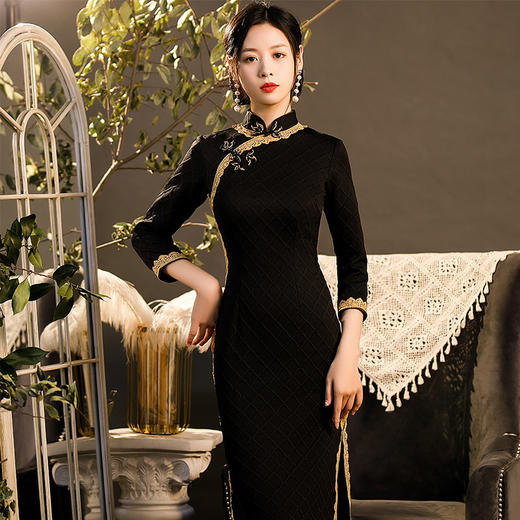 YG-0098秋冬加厚针织提花旗袍连衣裙 日常宴会礼服旗袍年轻款 商品图6
