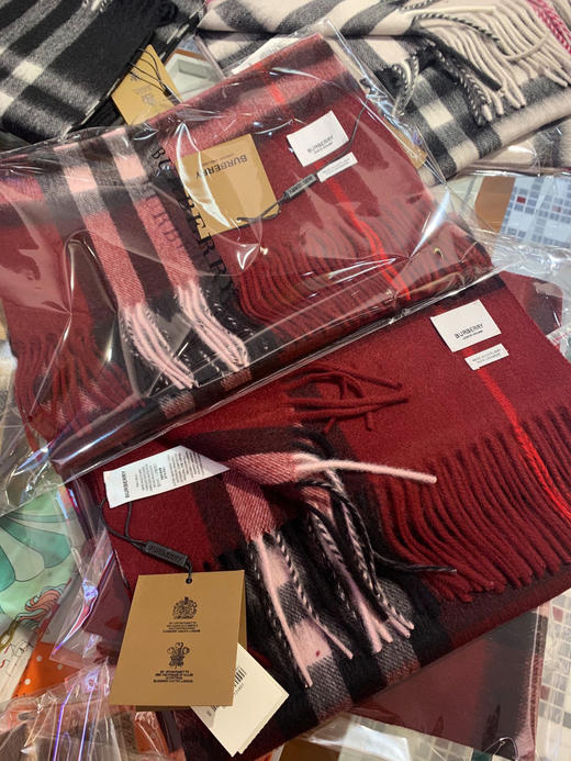 burberry专柜级经典羊绒格子围巾-酒红色 商品图7