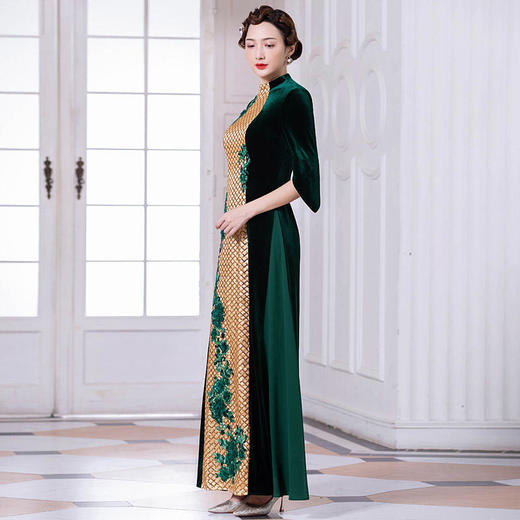 DLQ-A3137新款高端优雅气质修身立领七分袖长款丝绒绣花礼服裙 商品图3