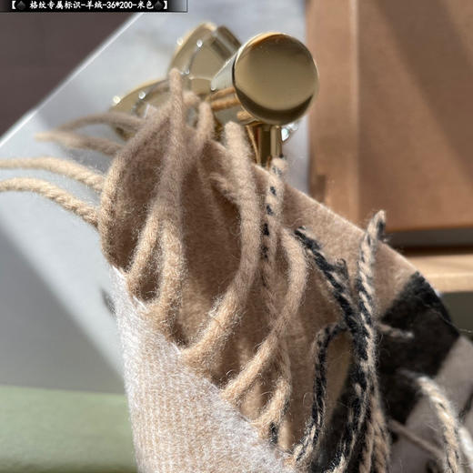 BBR格纹字母双面围巾-驼色 商品图8