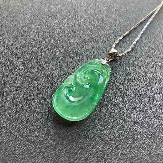 高冰种阳绿翡翠如意 商品图6