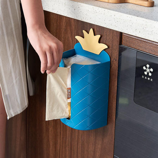 抽纸盒壁挂式家用客厅创意免打孔倒纸巾盒 商品图8