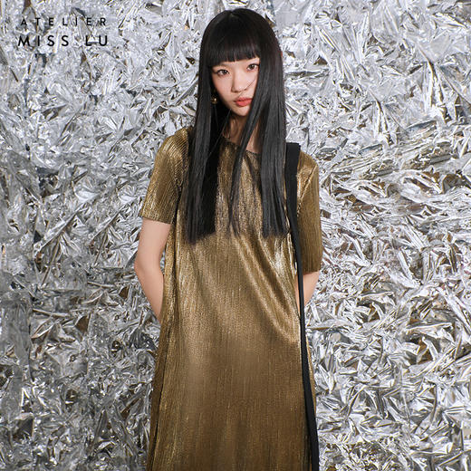 【一千零一夜】蝴蝶结飘带设计金属感开衩H形长款连衣裙/0000780 商品图1