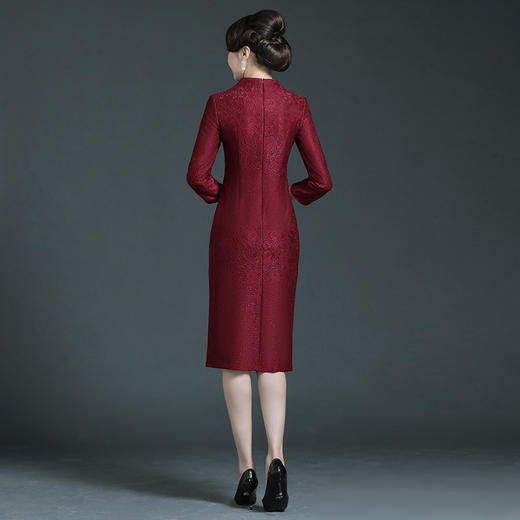上海旗袍厂WD-WZ338加厚旗袍冬天穿的年轻妈妈参加婚礼礼服胖喜婆婆婚宴装丈母娘冬装 商品图2