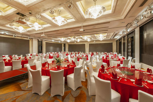 ★沪上年夜饭★ ￥3488起/套【上海白厦Pagoda君亭设计酒店】不出上海，喜迎春节，含4间高级房、10人新春年夜饭桌餐、次日自助早餐~2026年2月16日专享 商品图1