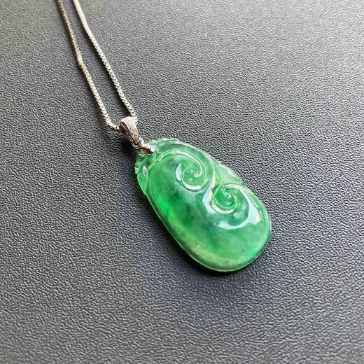 高冰种阳绿翡翠如意 商品图4