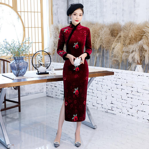 上海旗袍厂BJ-19347秋冬新款韩国绒长款加厚少女旗袍裙 修身显瘦改良旗袍连衣裙 商品图4