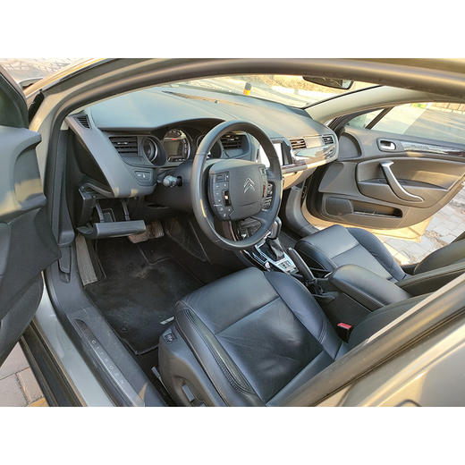 雪铁龙 C5 2.3L 自动悦尚版 【长租-北京】 商品图7