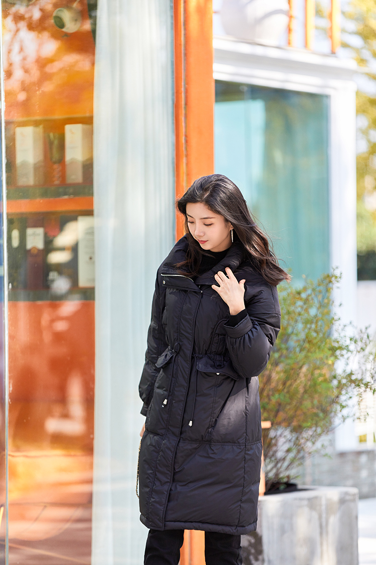 诗梦女装正品黑色羽绒服srr8ba398