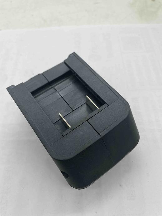 【货号05064】老款大艺A3电池转换手机充电宝转换头电动扳手电池充电宝转换器 商品图5