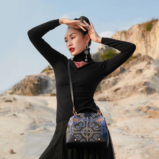 归尘系列—夜静沙修身毛织上衣打底衫 | 黑色 |现货 商品图6