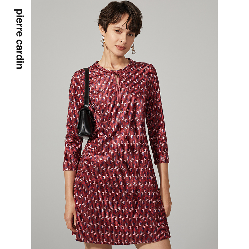 皮尔卡丹女装冬季新款红色圆领系带波点连衣裙A字裙P94DL25R3
