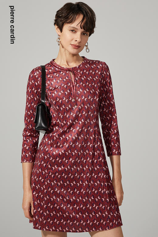 皮尔卡丹女装冬季新款红色圆领系带波点连衣裙A字裙P94DL25R3
 商品图5